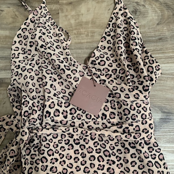 ๐คSOLD๐ค Acacia Namibia Silk Wrap Dress in Wild, L - Picture 3 of 7